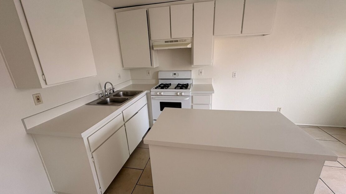 3771 Harvill Ln - Riverside - California - 1 bed, 1 bath rental property