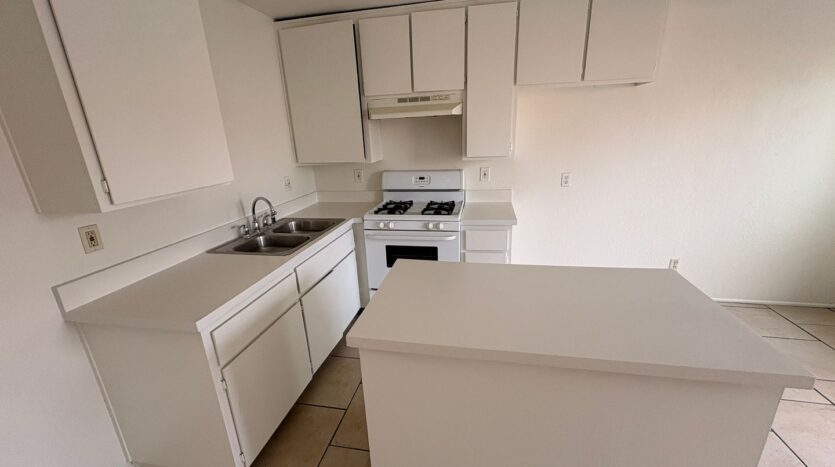 3771 Harvill Ln - Riverside - California - 1 bed, 1 bath rental property
