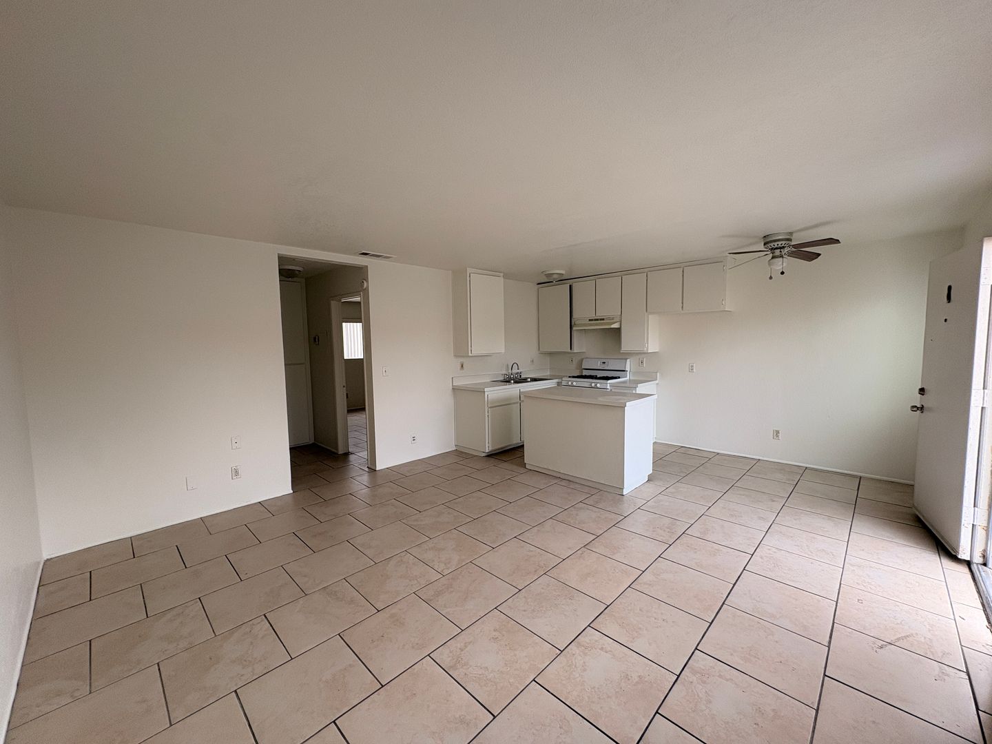 3771 Harvill Ln - Riverside - California - 1 bed, 1 bath rental property