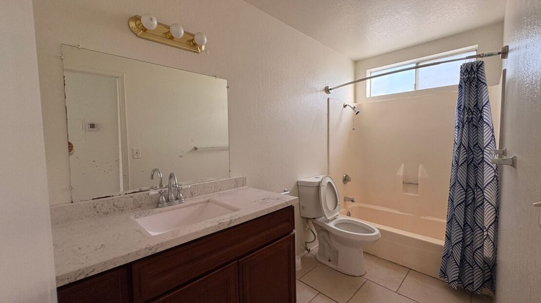 3771 Harvill Ln - Riverside - California - 1 bed, 1 bath rental property