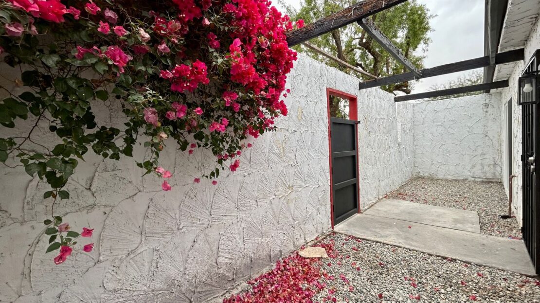 3777 E Calle De Carlos - Unit 02 - Palm Springs - California - 2 bed, 2 bath rental property