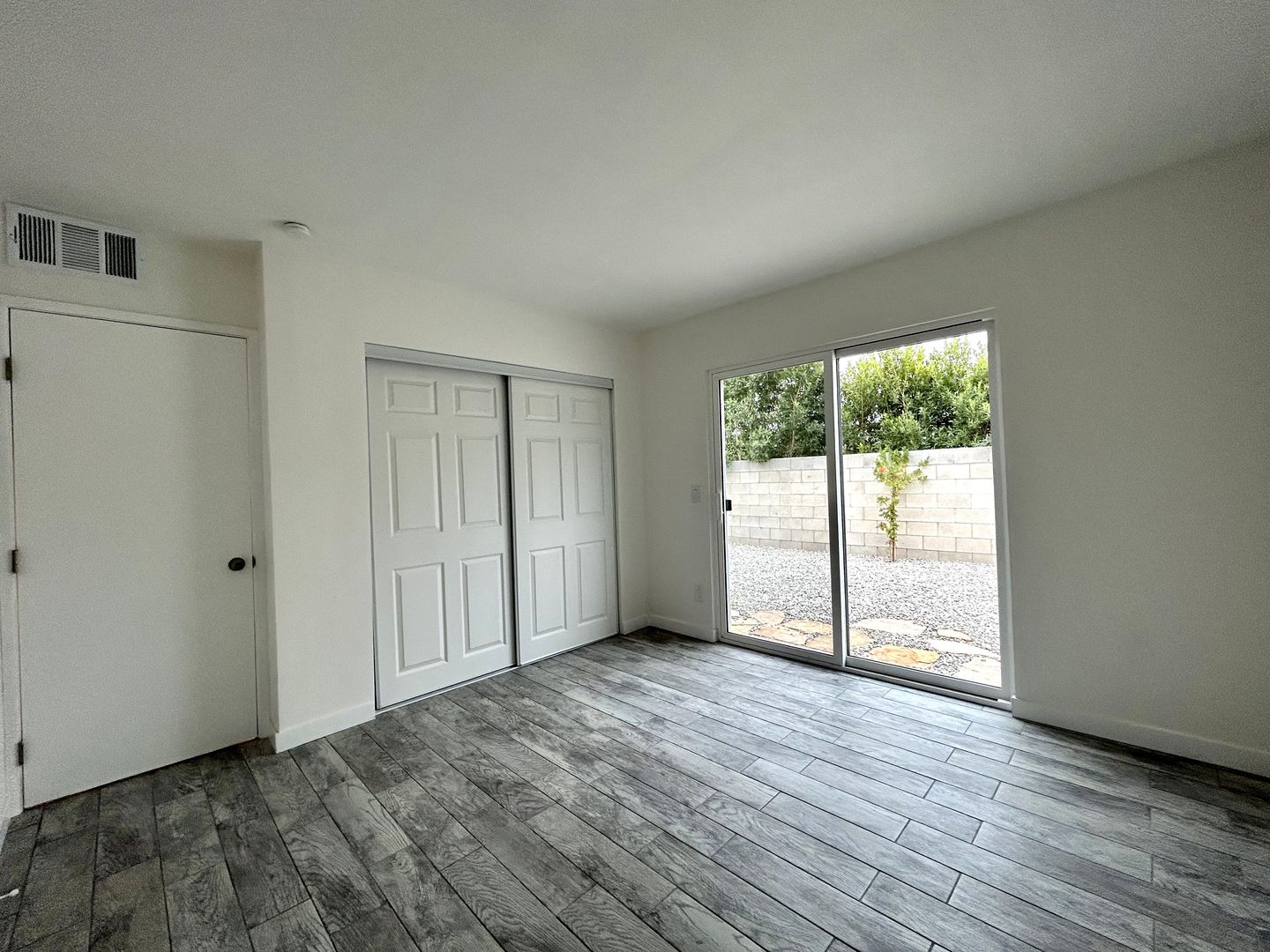 3777 E Calle De Carlos - Unit 02 - Palm Springs - California - 2 bed, 2 bath rental property