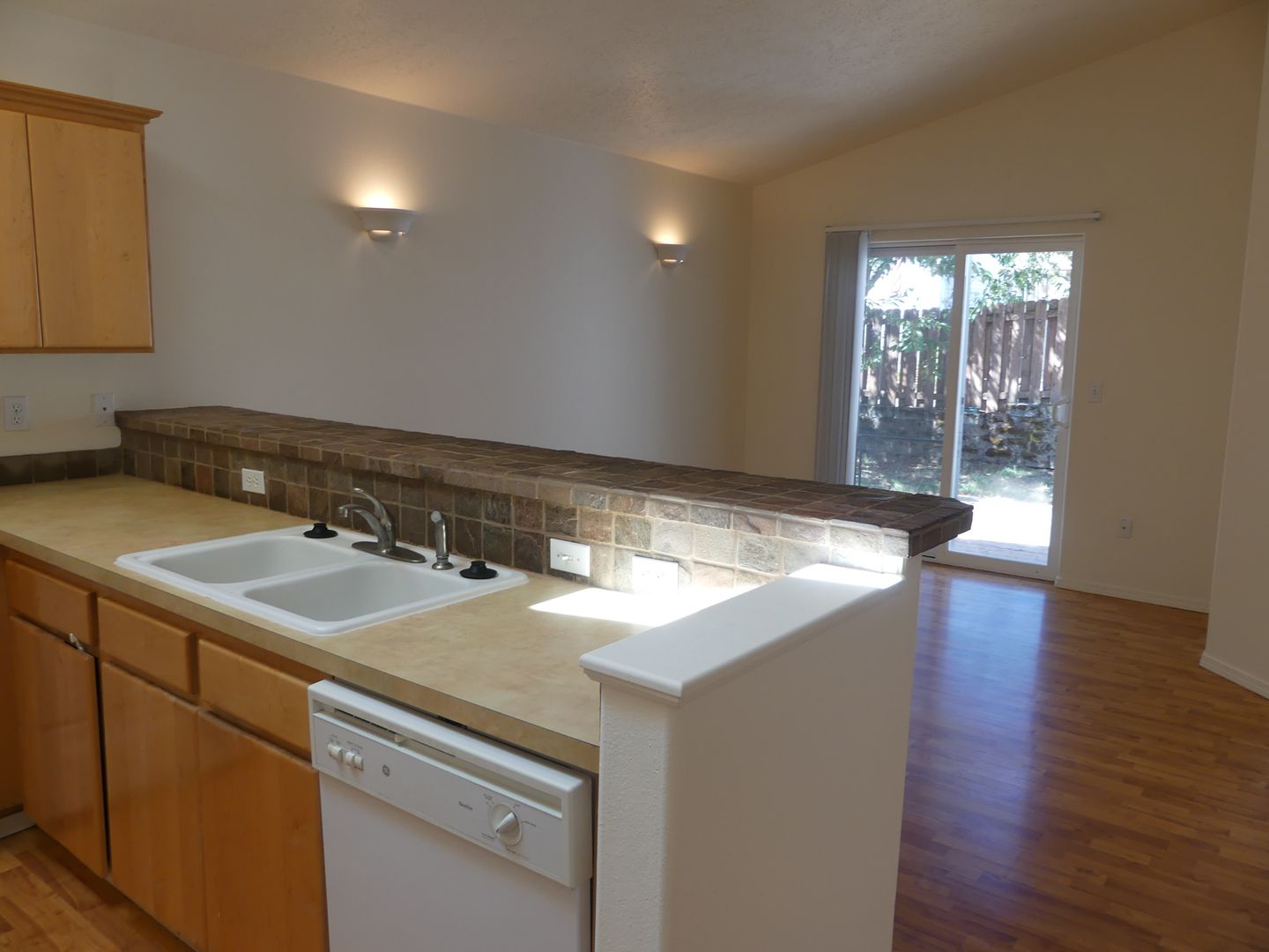 38979 Jerger St. - Sandy - Oregon - 3 bed, 2 bath rental property