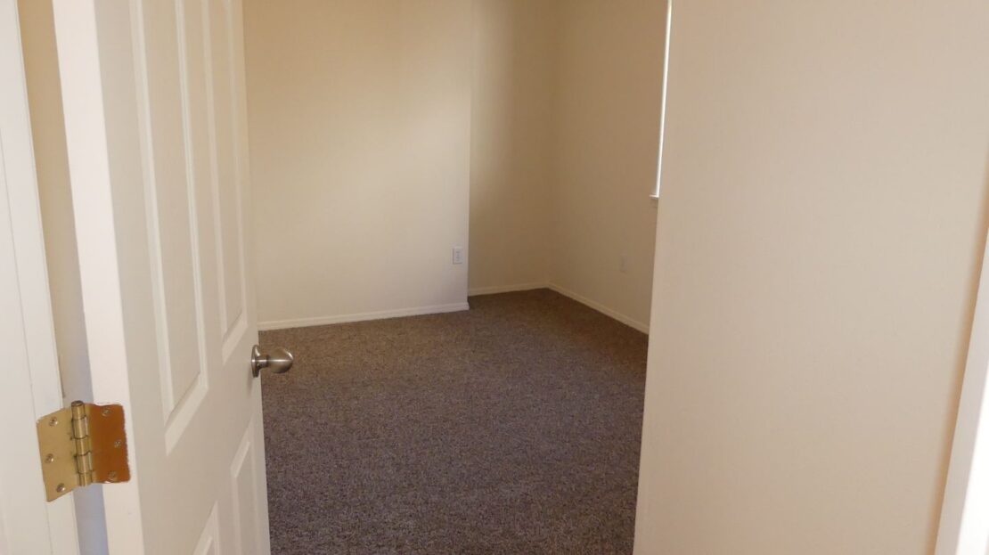 38979 Jerger St. - Sandy - Oregon - 3 bed, 2 bath rental property