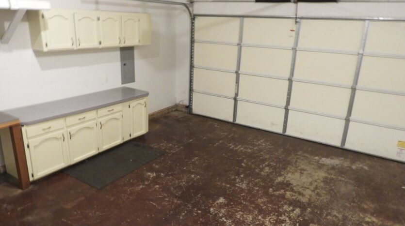 38979 Jerger St. - Sandy - Oregon - 3 bed, 2 bath rental property