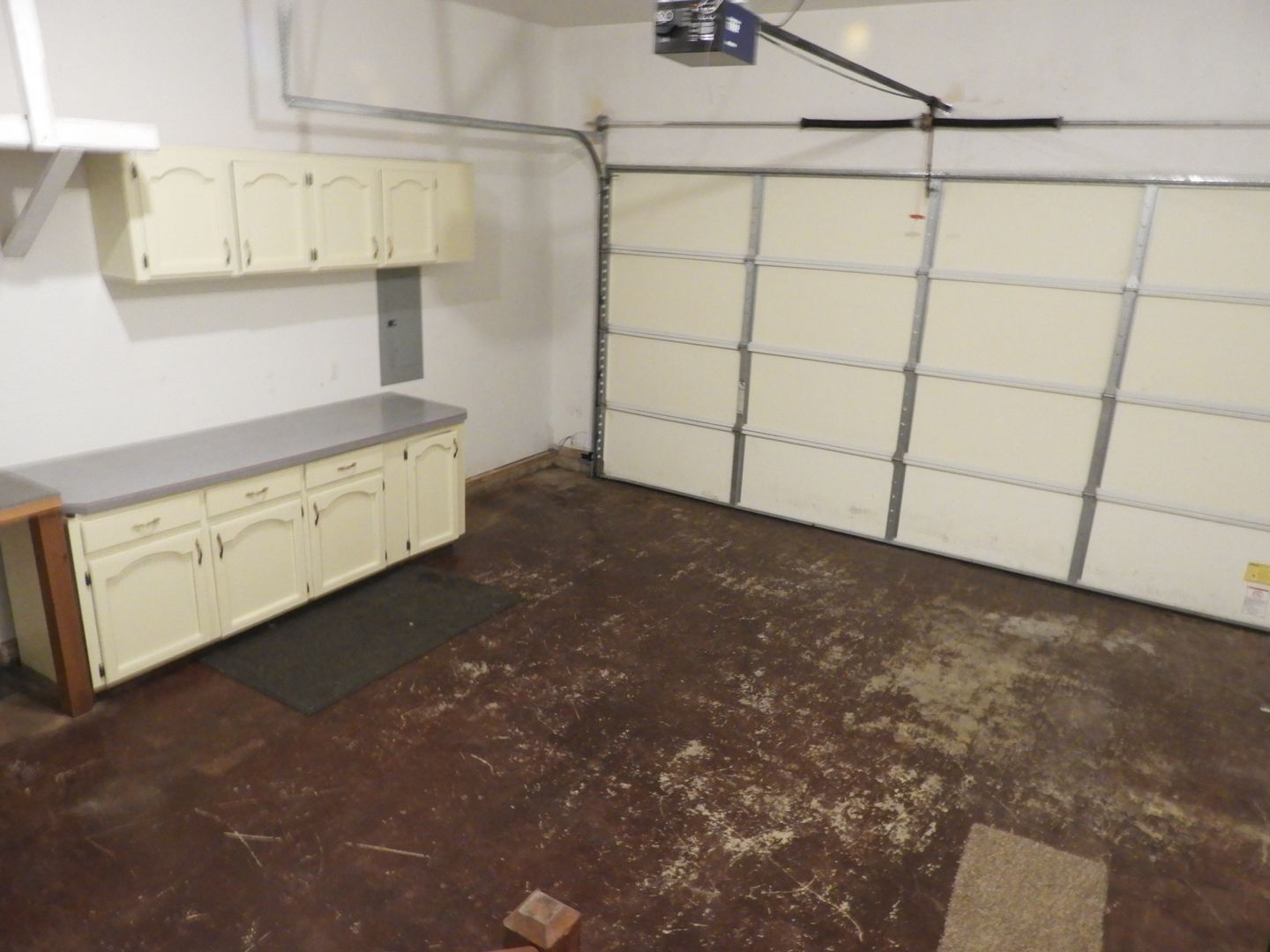 38979 Jerger St. - Sandy - Oregon - 3 bed, 2 bath rental property