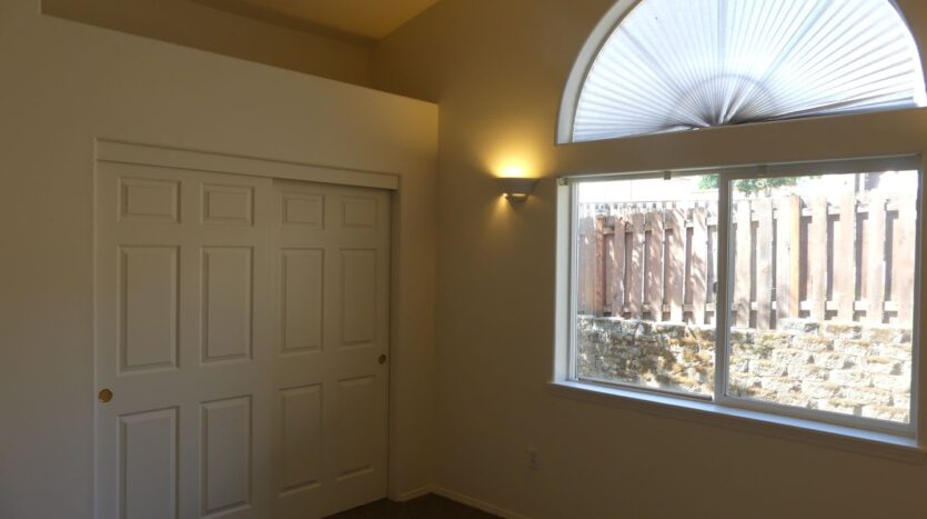 38979 Jerger St. - Sandy - Oregon - 3 bed, 2 bath rental property