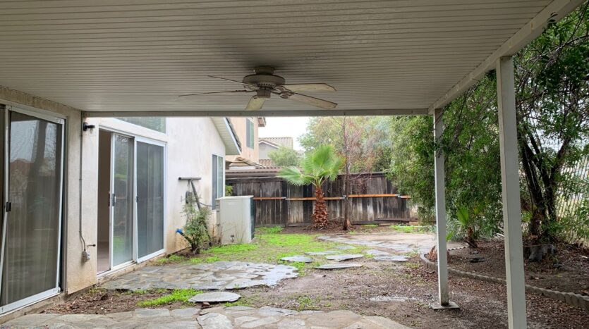 39567 Willowbend Dr - Murrieta - California - 3 bed, 2 bath rental property