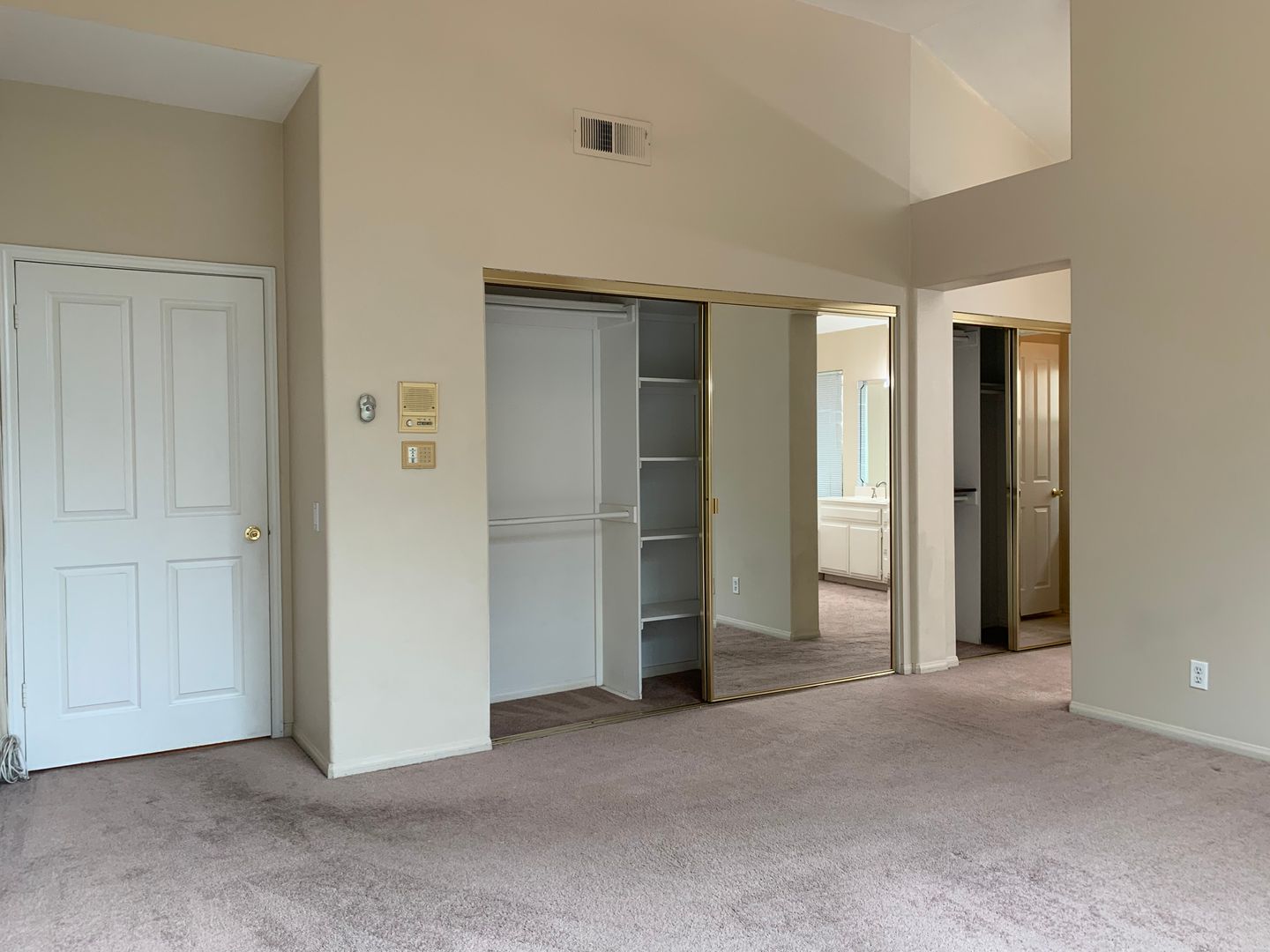 39567 Willowbend Dr - Murrieta - California - 3 bed, 2 bath rental property