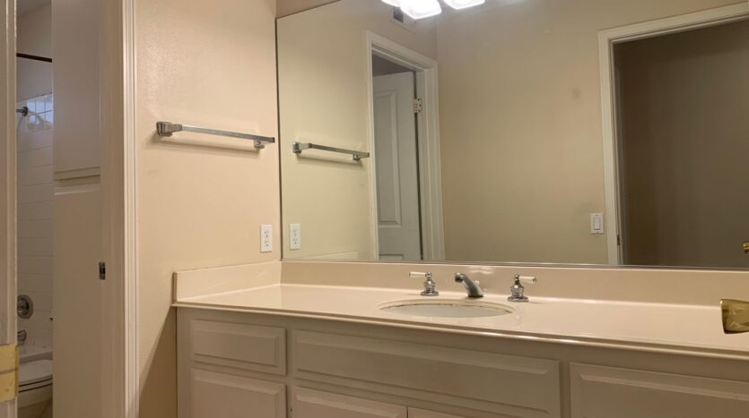 39567 Willowbend Dr - Murrieta - California - 3 bed, 2 bath rental property