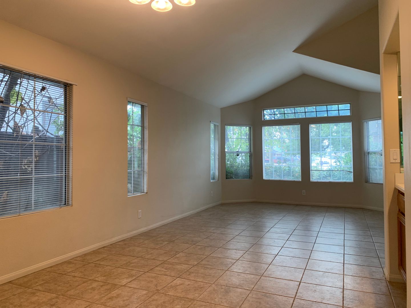 39567 Willowbend Dr - Murrieta - California - 3 bed, 2 bath rental property