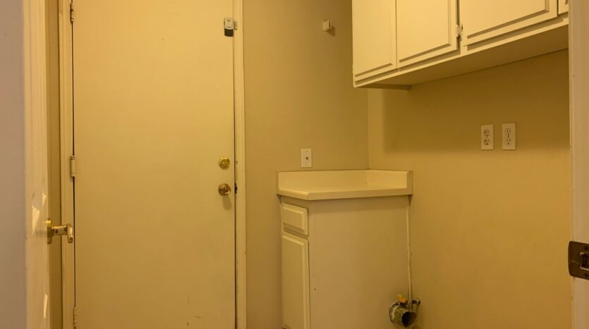 39567 Willowbend Dr - Murrieta - California - 3 bed, 2 bath rental property