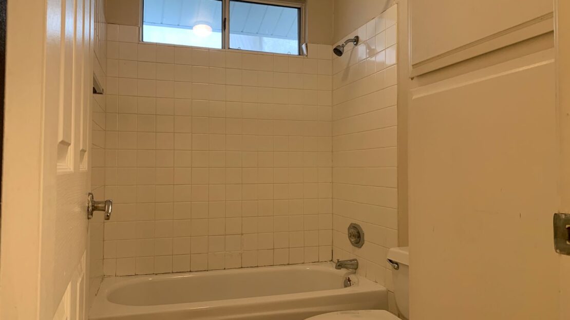 39567 Willowbend Dr - Murrieta - California - 3 bed, 2 bath rental property