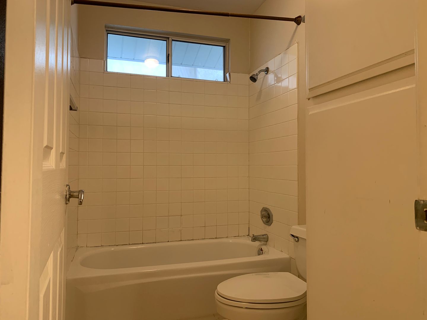 39567 Willowbend Dr - Murrieta - California - 3 bed, 2 bath rental property