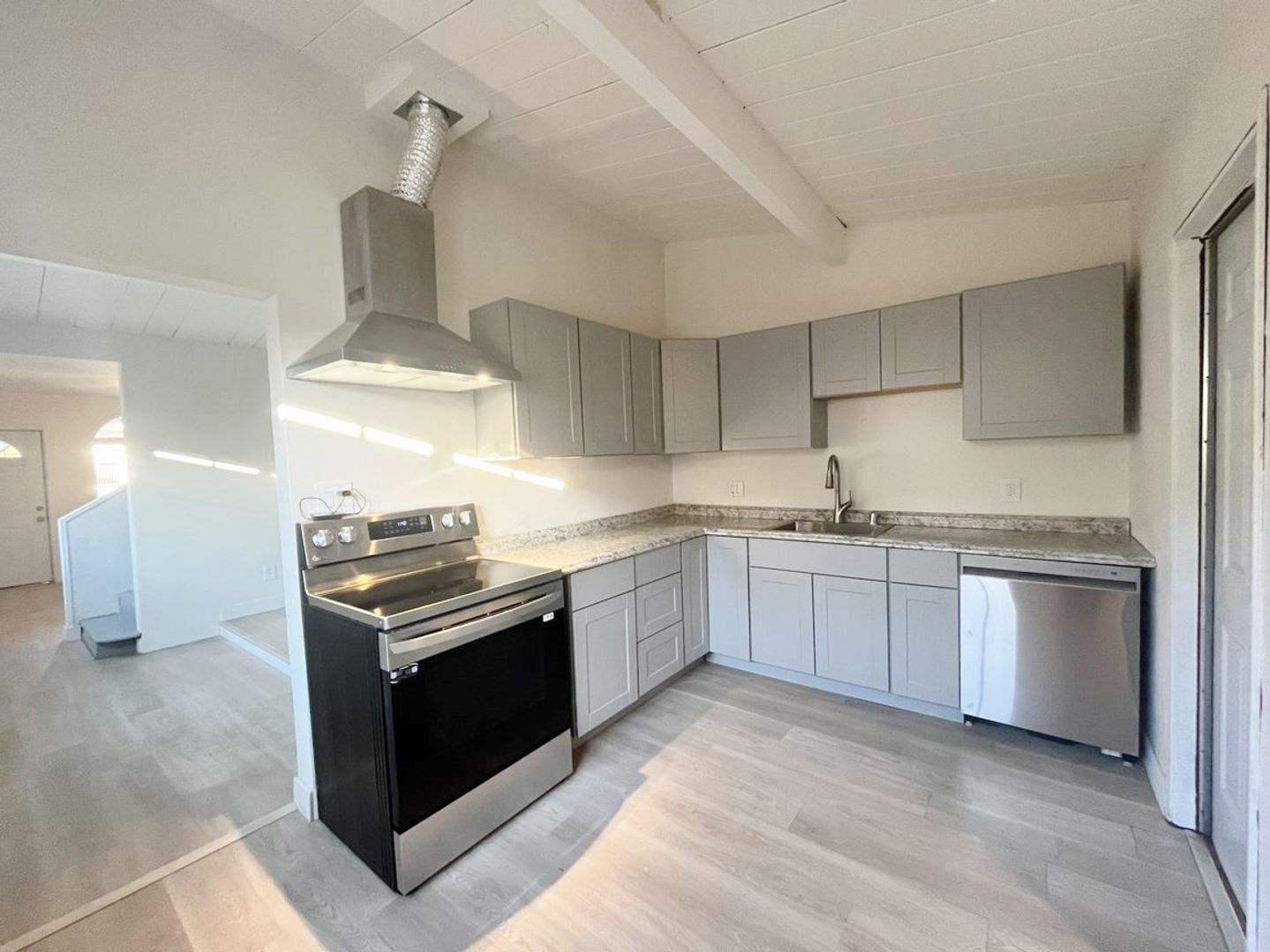 3965 Newton Ave - San Diego - California - 4 bed, 2 bath rental property