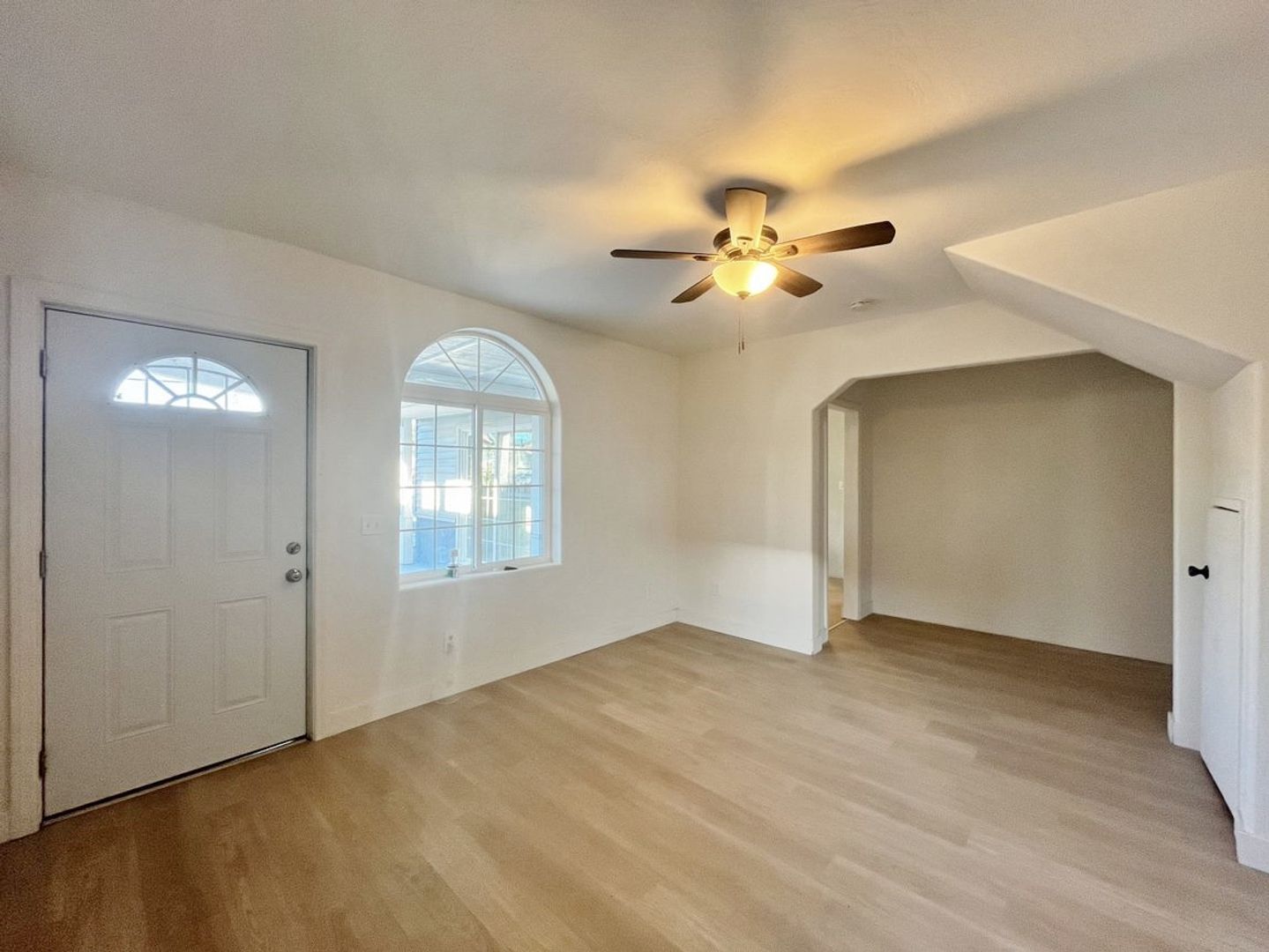 3965 Newton Ave - San Diego - California - 4 bed, 2 bath rental property