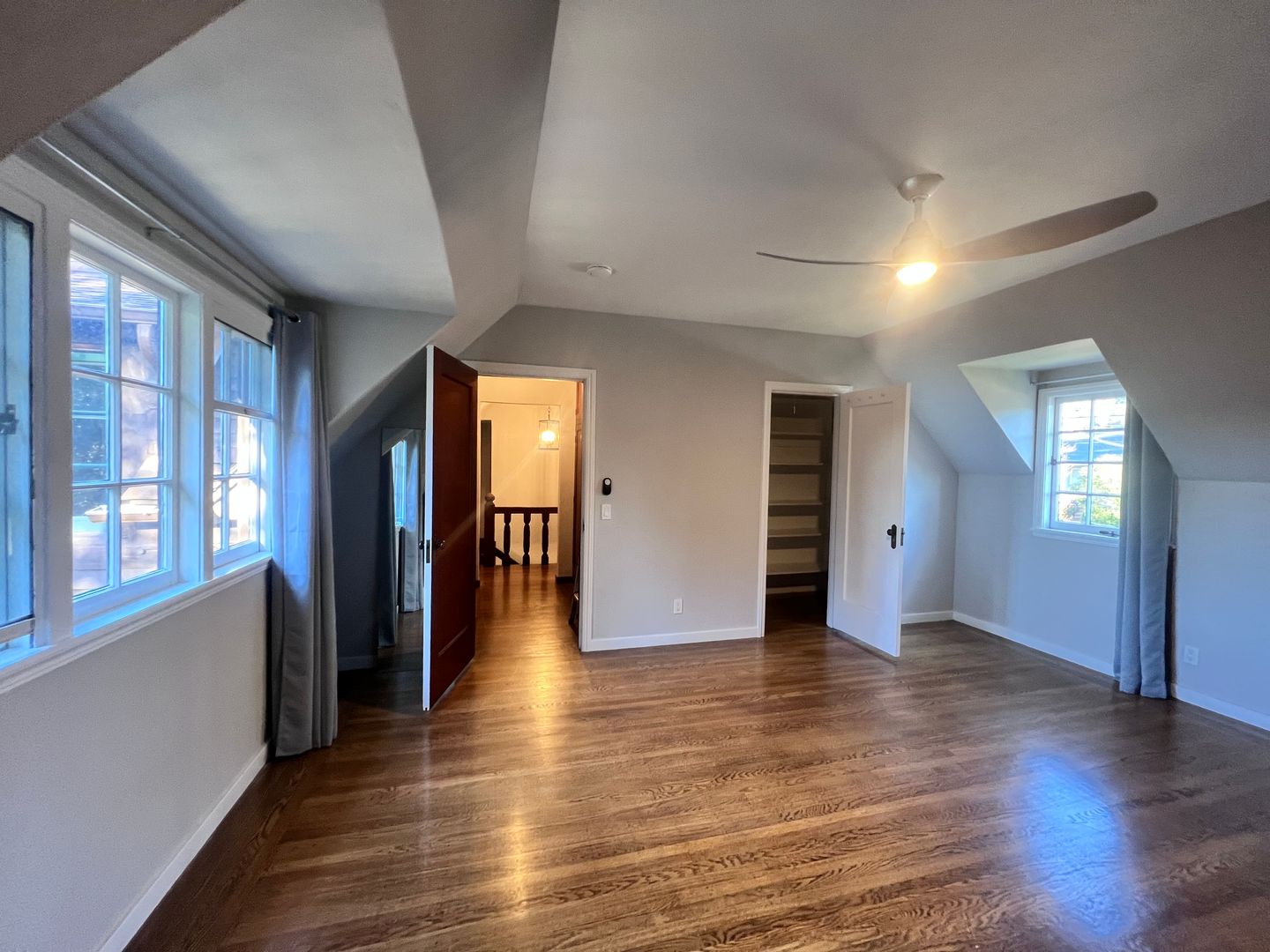 3987 Turnley Ave - Oakland - California - 4 bed, 2 bath rental property
