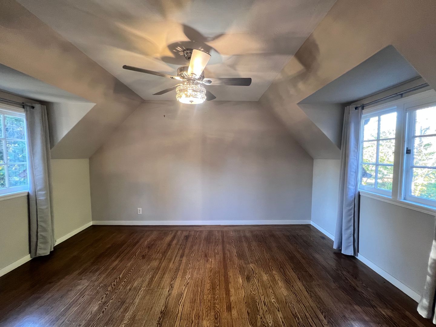 3987 Turnley Ave - Oakland - California - 4 bed, 2 bath rental property