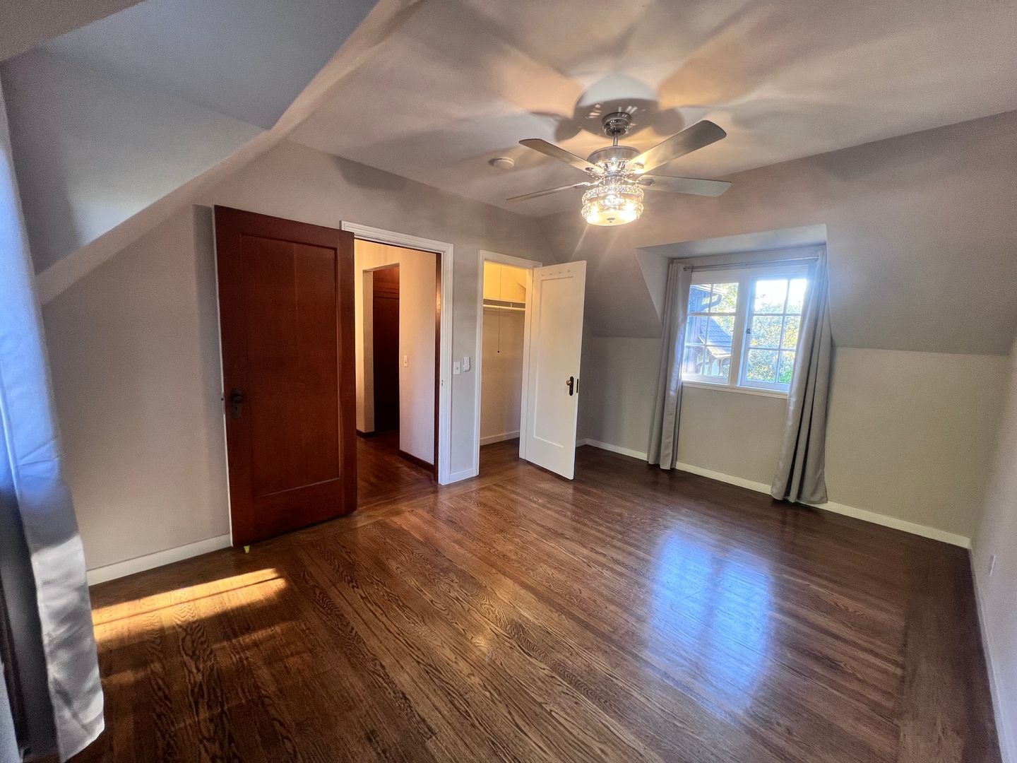 3987 Turnley Ave - Oakland - California - 4 bed, 2 bath rental property