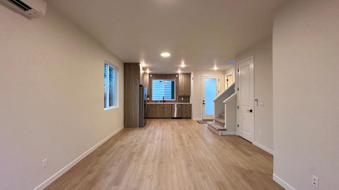 4047 SE 115th Ave - Portland - Oregon - 4 bed, 2.5 bath rental property