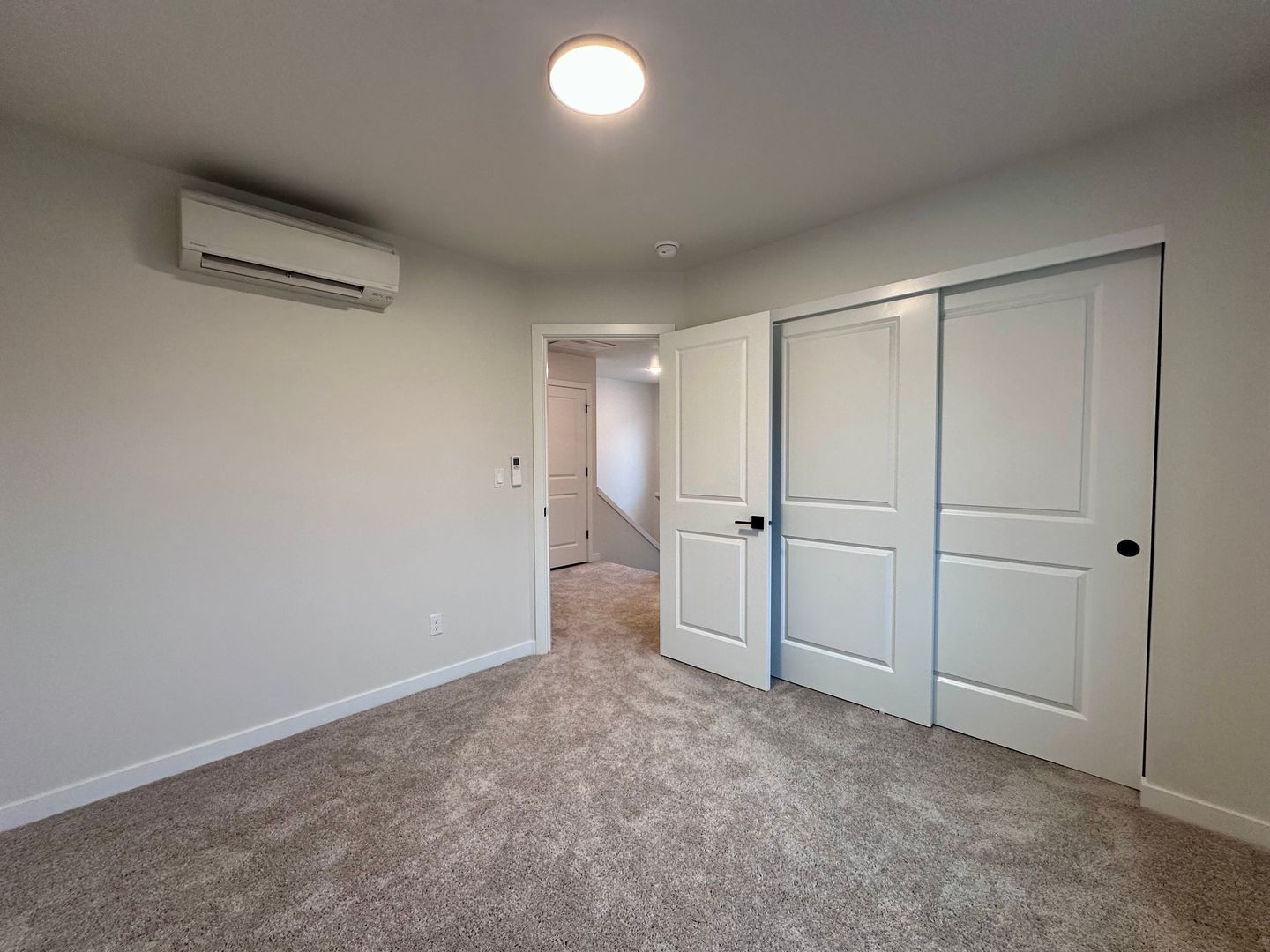 4047 SE 115th Ave - Portland - Oregon - 4 bed, 2.5 bath rental property