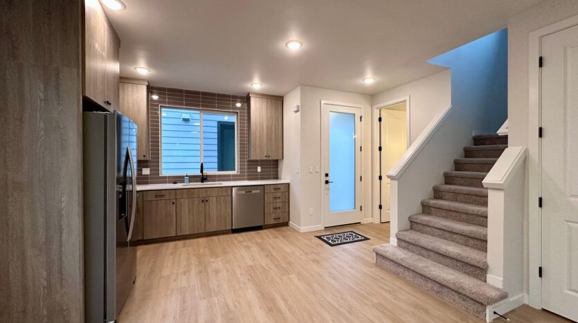 4047 SE 115th Ave - Portland - Oregon - 4 bed, 2.5 bath rental property