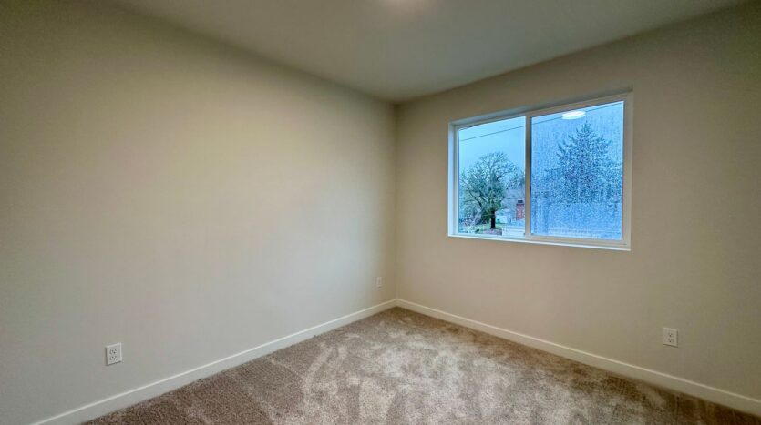 4047 SE 115th Ave - Portland - Oregon - 4 bed, 2.5 bath rental property