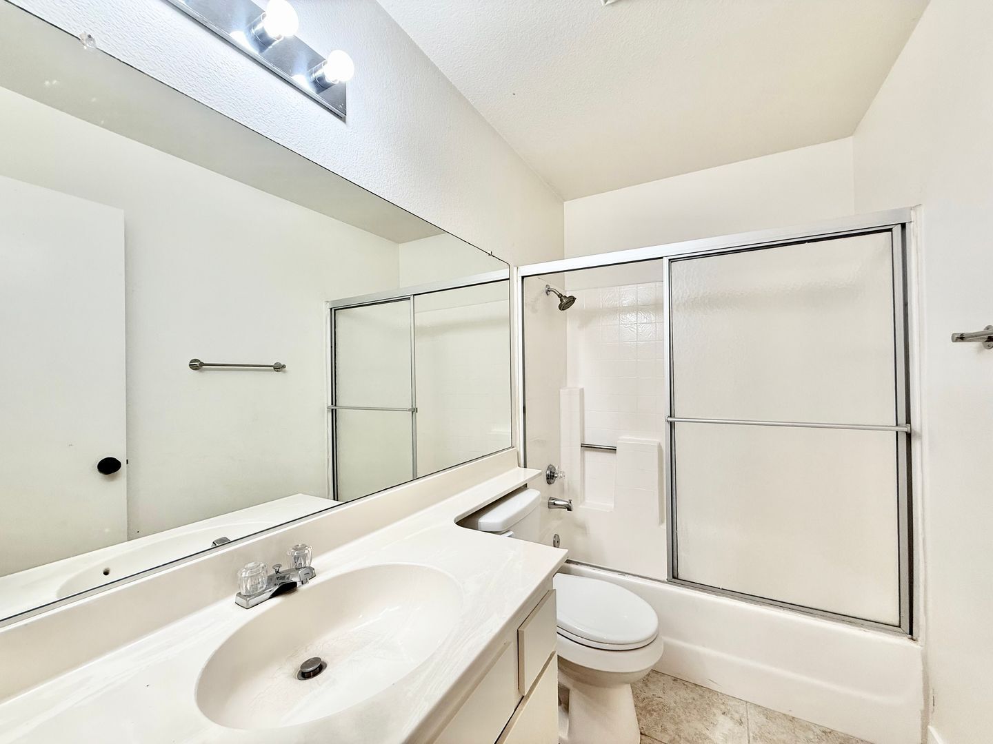 40844 Flying Sea Rd - Palm Desert - California - 3 bed, 2 bath rental property