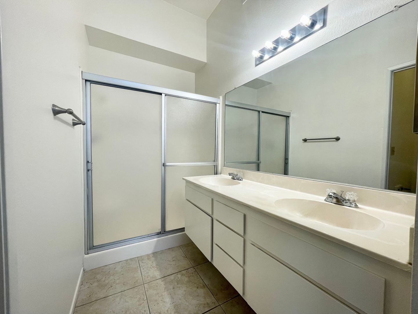 40844 Flying Sea Rd - Palm Desert - California - 3 bed, 2 bath rental property