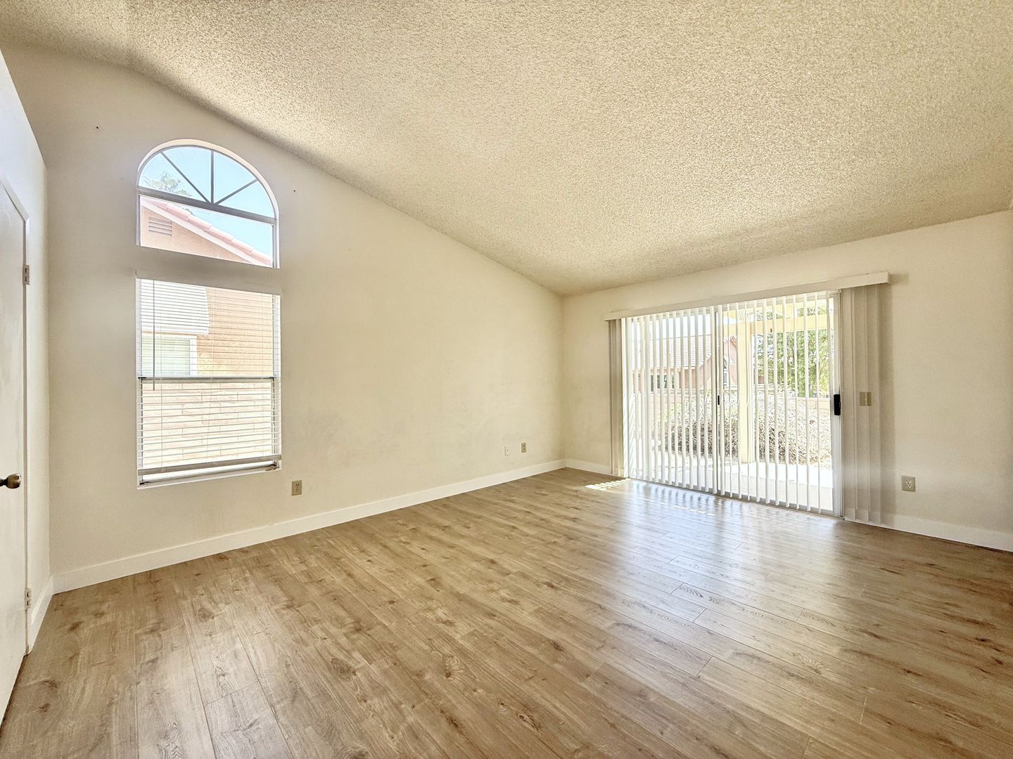 40844 Flying Sea Rd - Palm Desert - California - 3 bed, 2 bath rental property