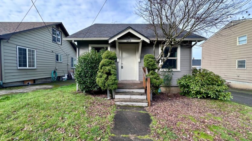 409 Monroe Street - Oregon City - Oregon - 3 bed, 1 bath rental property