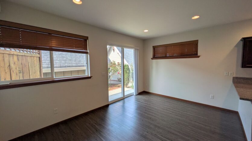 4117 Stonecrest Court - B - Bellingham - Washington - 2 bed, 1.5 bath rental property