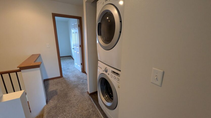 4117 Stonecrest Court - B - Bellingham - Washington - 2 bed, 1.5 bath rental property