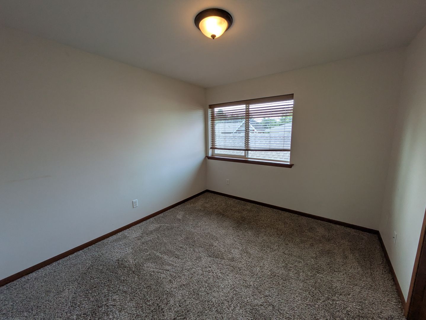 4117 Stonecrest Court - B - Bellingham - Washington - 2 bed, 1.5 bath rental property