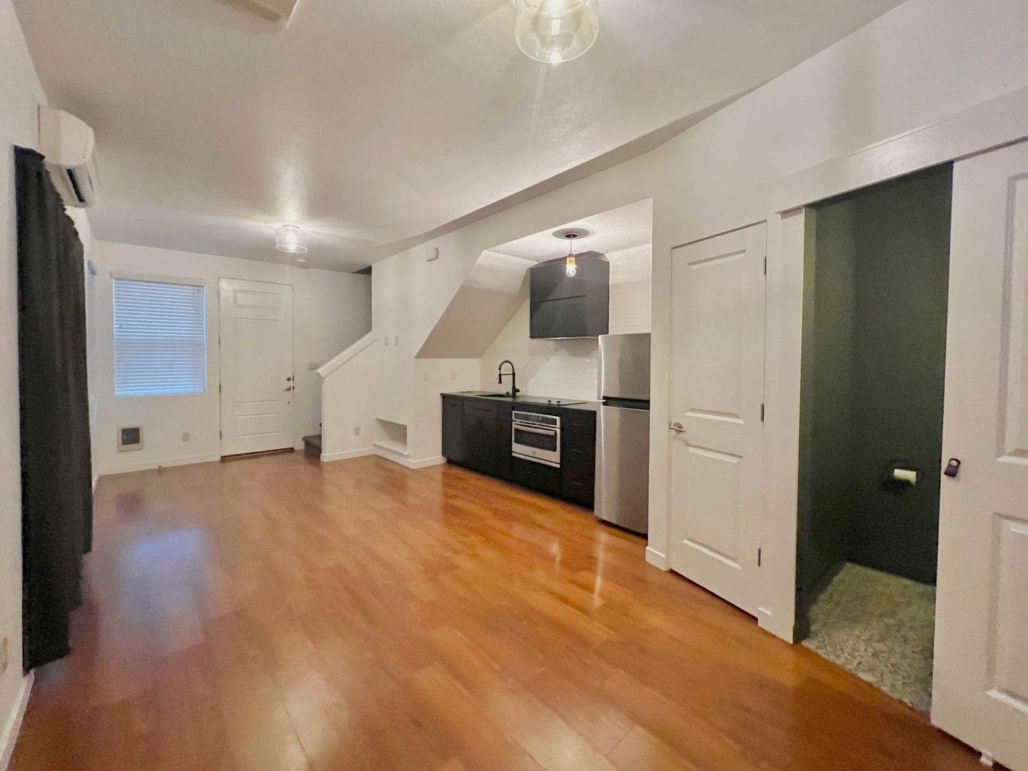 4303 SE Division St.  - Portland - Oregon - 2 bed, 2.5 bath rental property