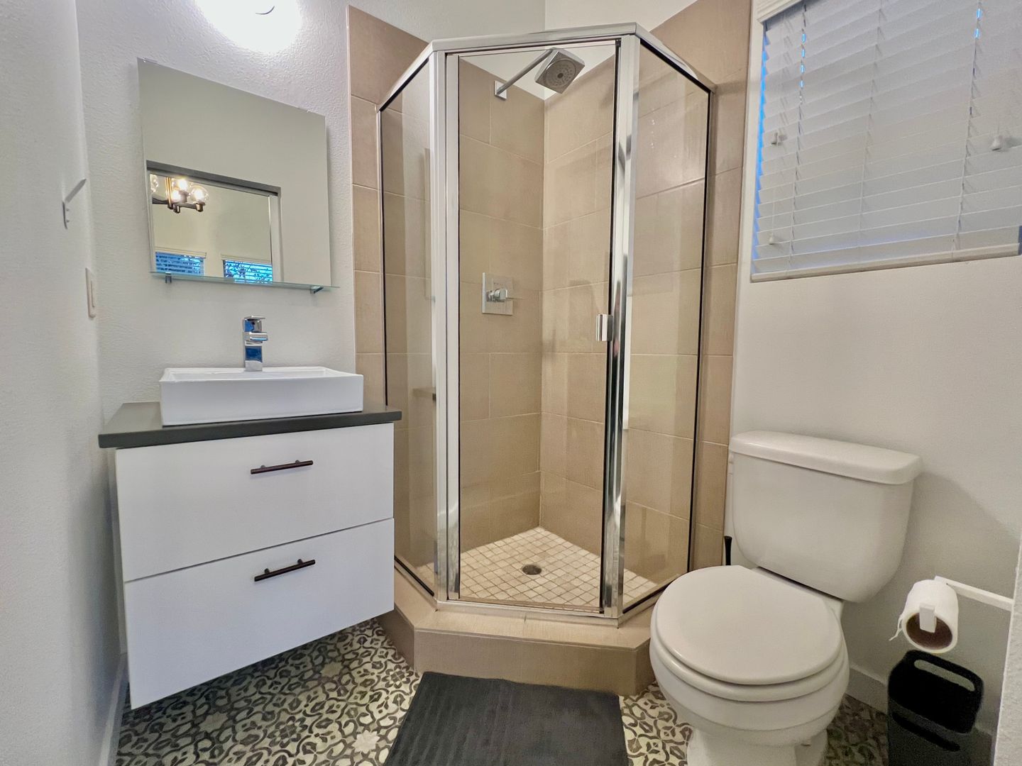 4303 SE Division St.  - Portland - Oregon - 2 bed, 2.5 bath rental property