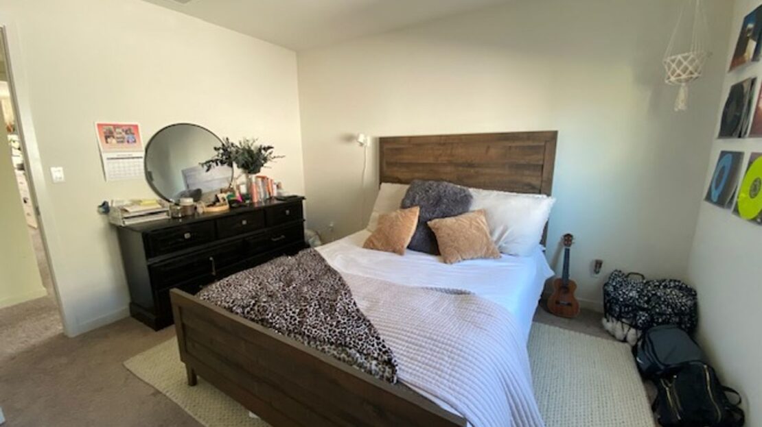 4364 Silver Cedar Ln - Sacramento - California - 3 bed, 2.5 bath rental property