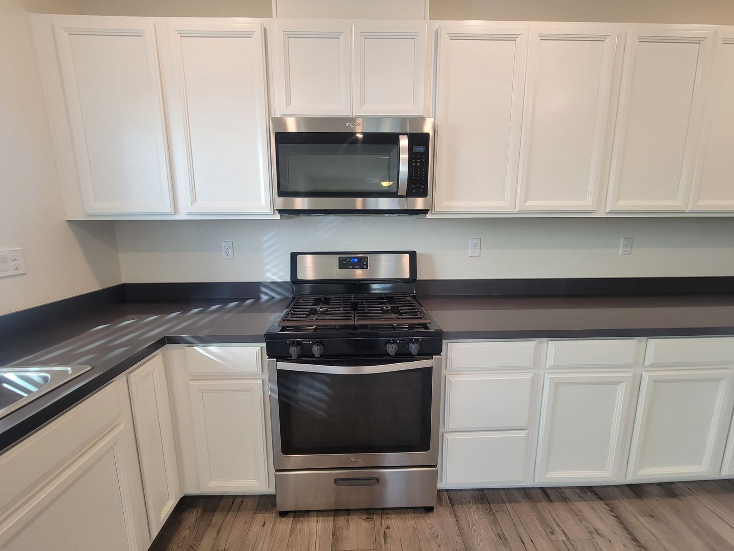 4364 Silver Cedar Ln - Sacramento - California - 3 bed, 2.5 bath rental property