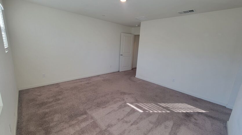 4364 Silver Cedar Ln - Sacramento - California - 3 bed, 2.5 bath rental property