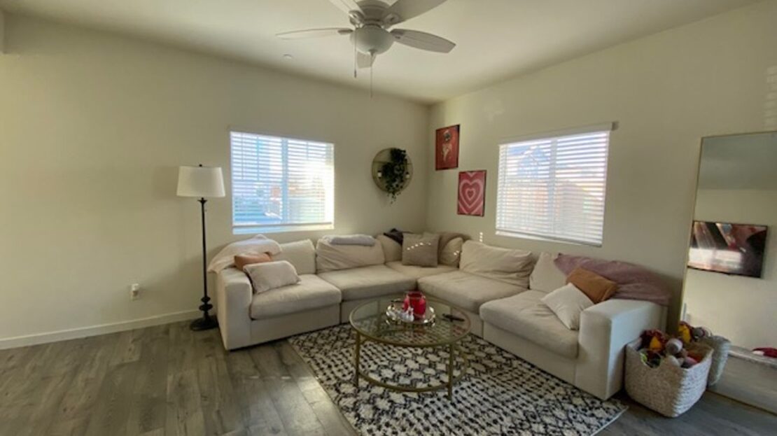 4364 Silver Cedar Ln - Sacramento - California - 3 bed, 2.5 bath rental property