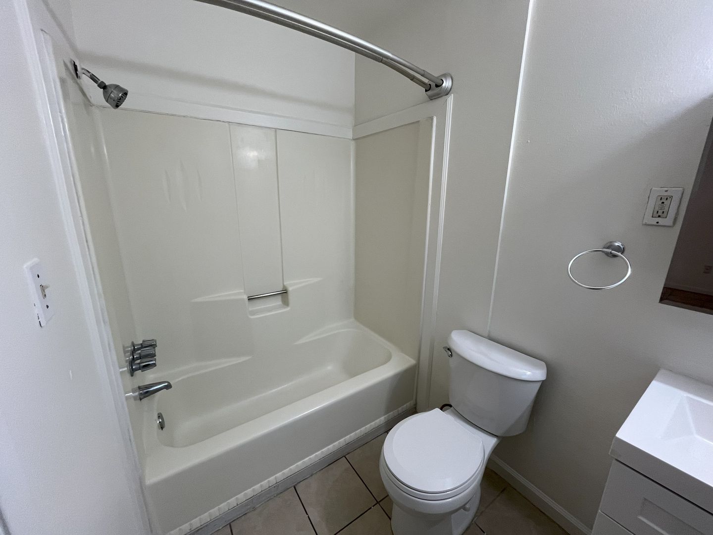 4484 Felton Street Apt #A - San Diego - California - 1 bath rental property