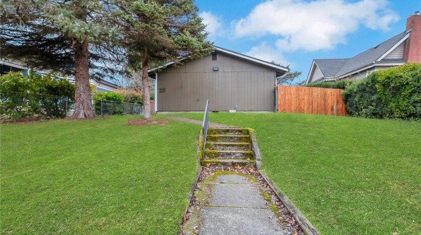 4530-4532 S Thompson - Tacoma - Washington - 2 bed, 1 bath rental property