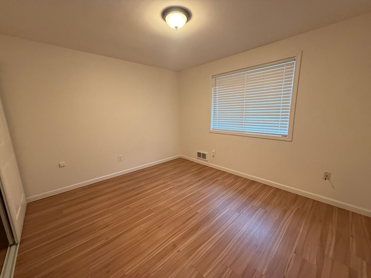 4530-4532 S Thompson - Tacoma - Washington - 2 bed, 1 bath rental property