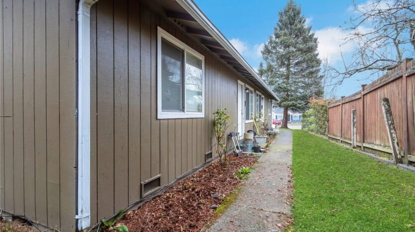 4530-4532 S Thompson - Tacoma - Washington - 2 bed, 1 bath rental property