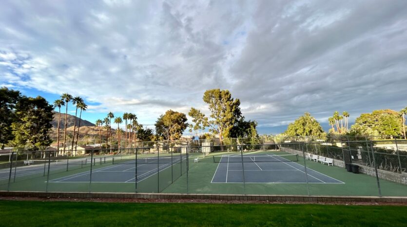 48668 Desert Flower Drive - Palm Desert - California - 2 bed, 1.5 bath rental property