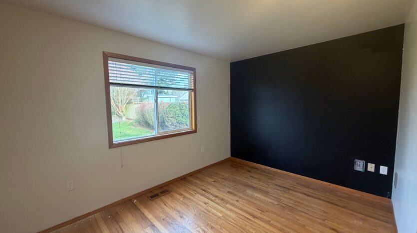4905 N 11th Street - Tacoma - Washington - 3 bed, 2 bath rental property