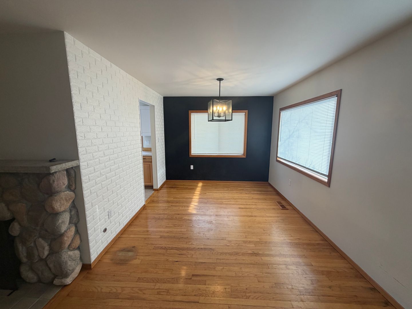 4905 N 11th Street - Tacoma - Washington - 3 bed, 2 bath rental property