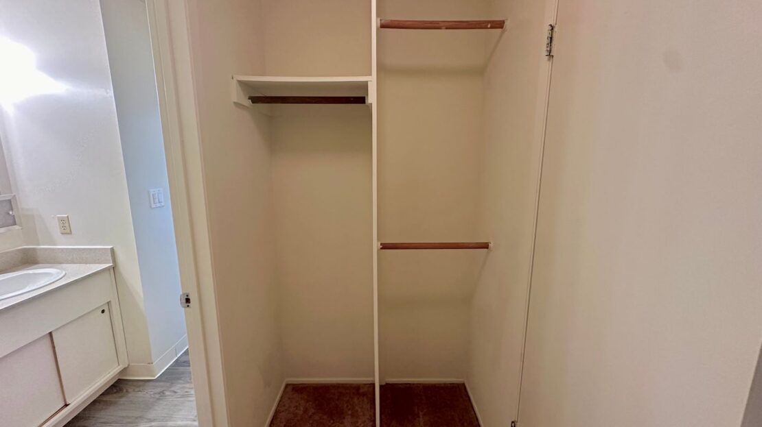 5 Admiral Drive #405 - Emeryville - California - 1 bath rental property