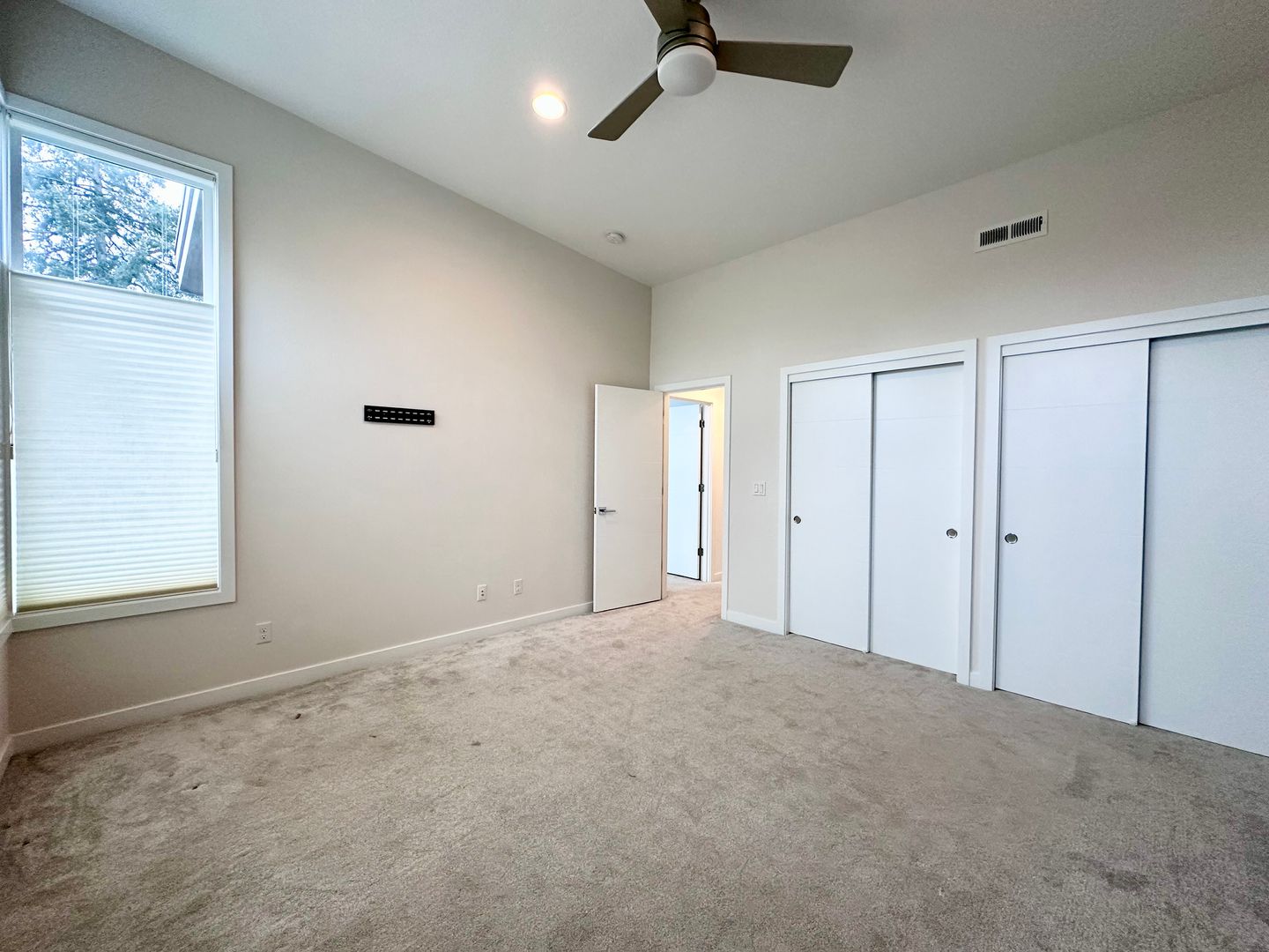 5045 SE Ramona St.  - Portland - Oregon - 4 bed, 4 bath rental property