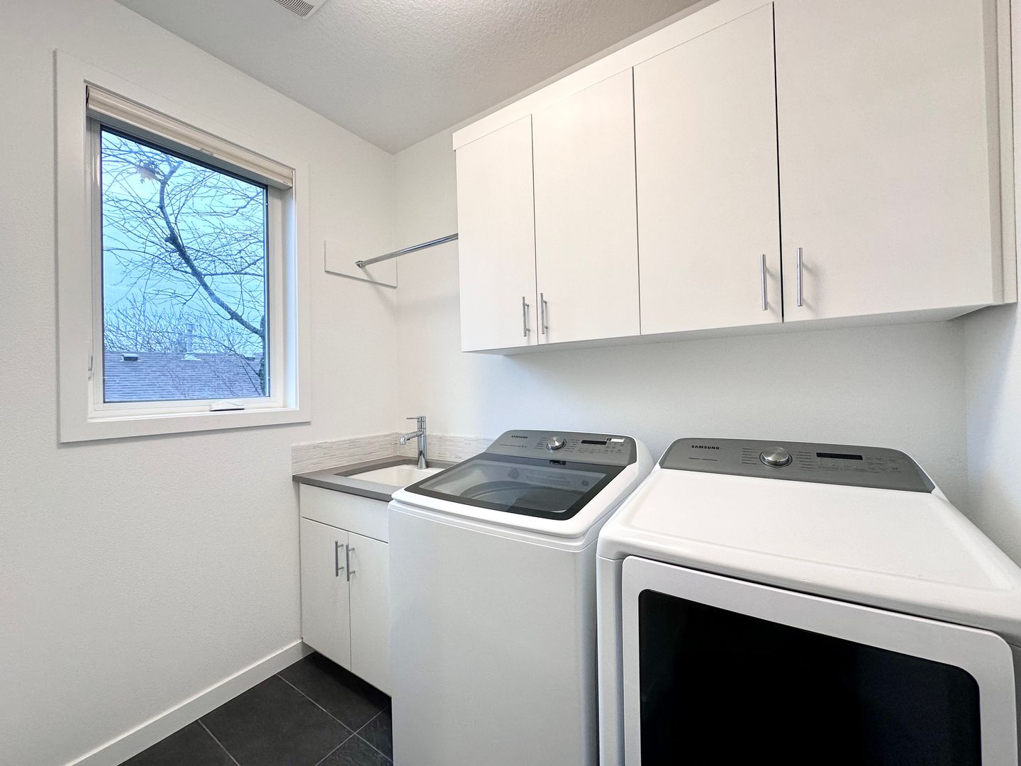 5045 SE Ramona St.  - Portland - Oregon - 4 bed, 4 bath rental property